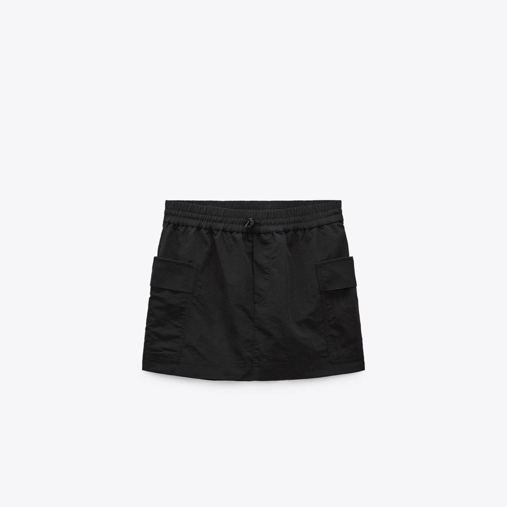 Zara nylon skort. Size XXL